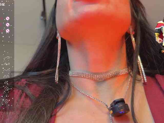 majesticmadam webcam