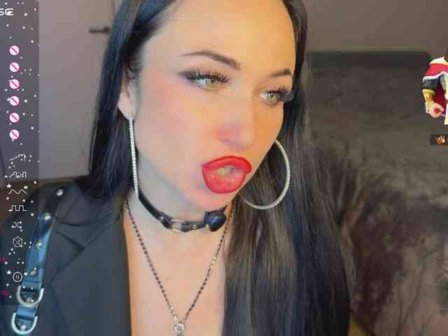 majesticmadam webcam