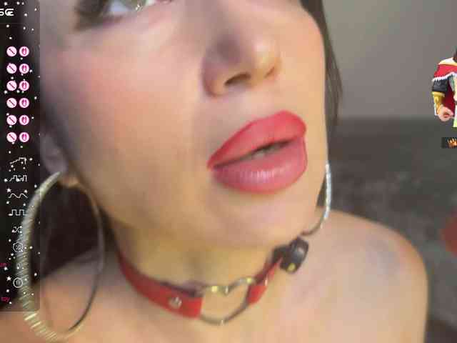 majesticmadam webcam