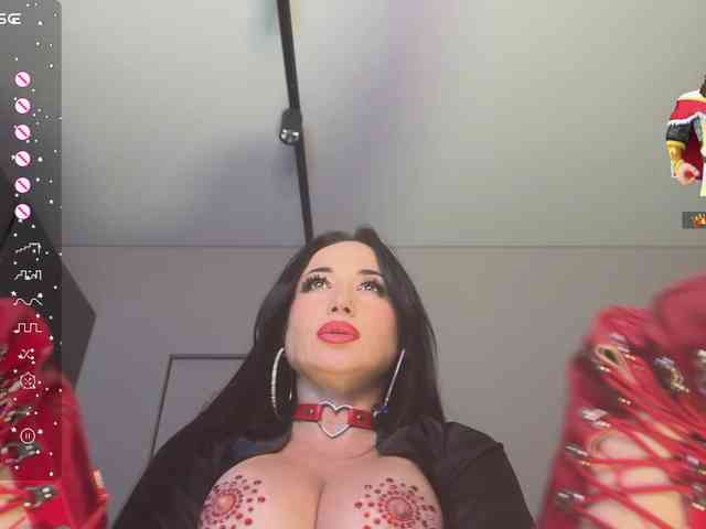 majesticmadam webcam