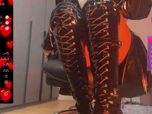 majesticmadam webcam