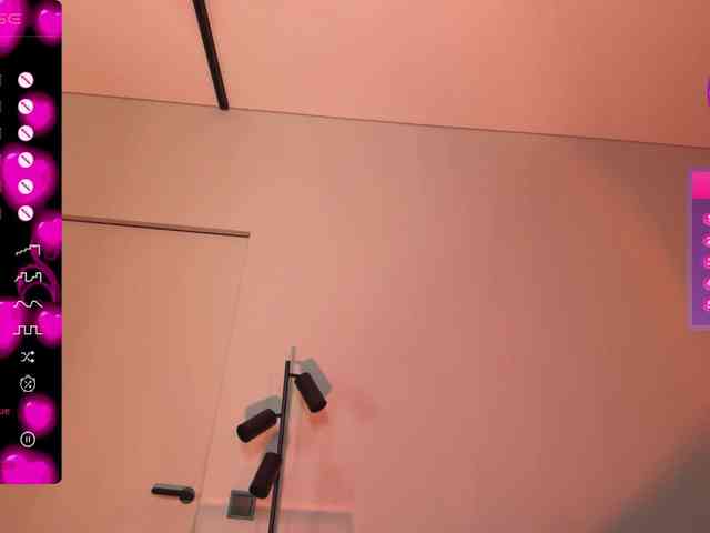 majesticmadam webcam