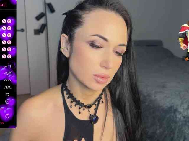 majesticmadam webcam