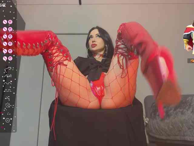 majesticmadam webcam