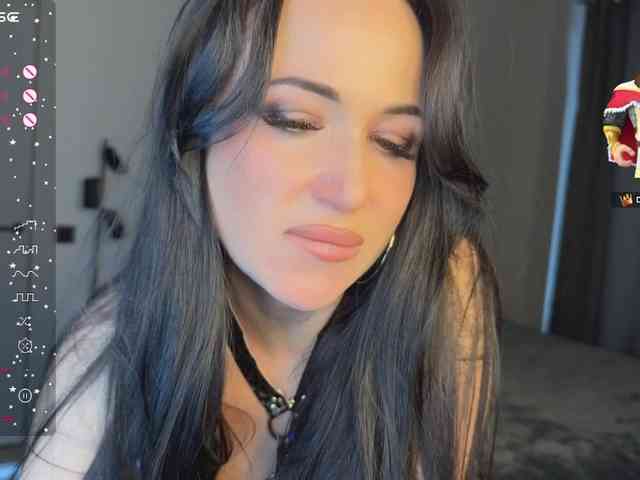 majesticmadam webcam