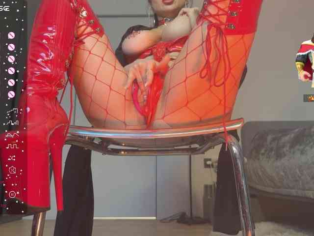 majesticmadam webcam