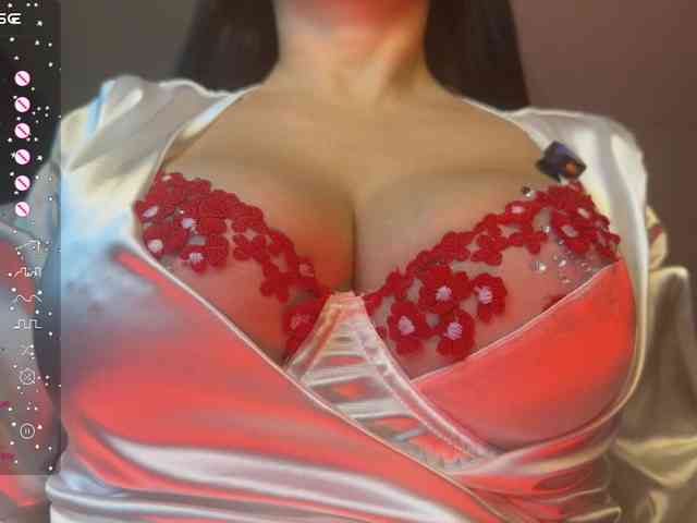 majesticmadam webcam