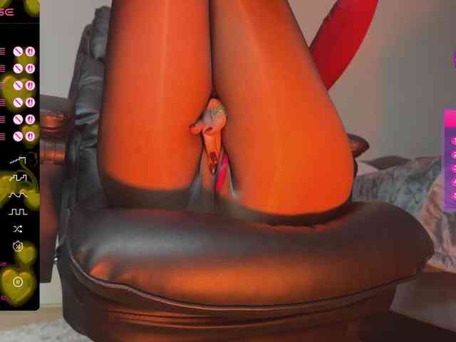 majesticmadam webcam