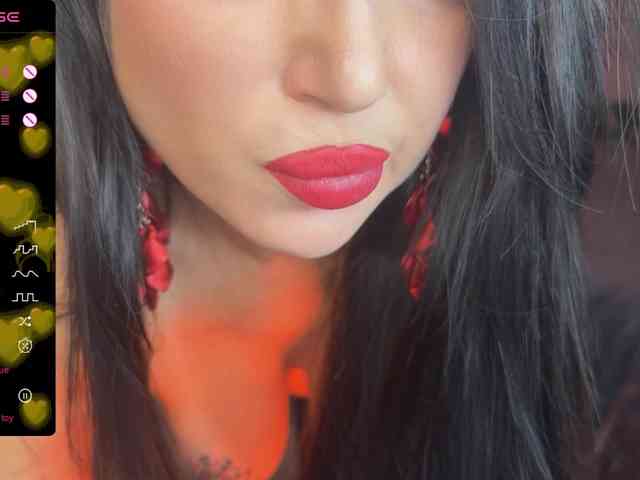 majesticmadam webcam