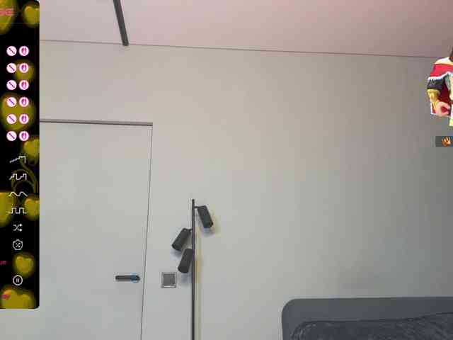 majesticmadam webcam