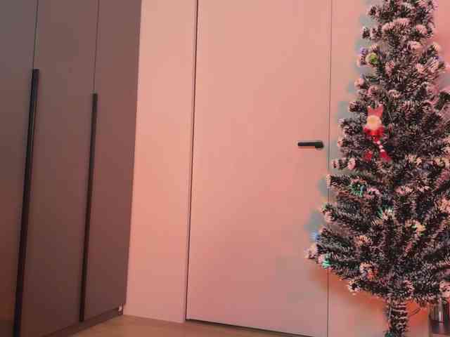 majesticmadam webcam