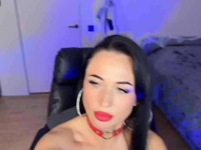 majesticmadam webcam