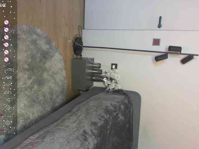 majesticmadam webcam