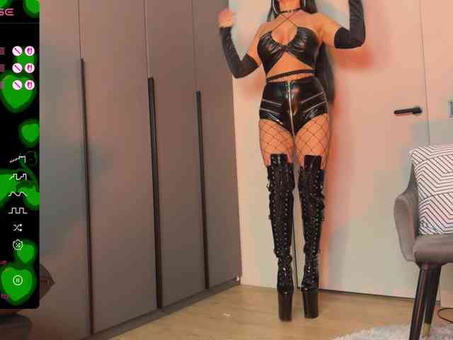 majesticmadam webcam