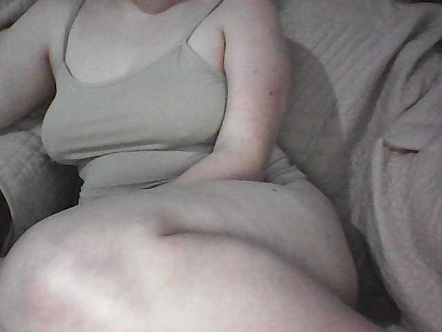 KissMeQuick's BongaCams show and profile