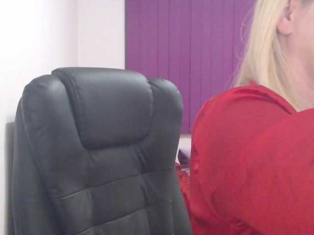 Angelahot's BongaCams show and profile