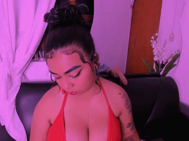  nahomy-ryans chat room