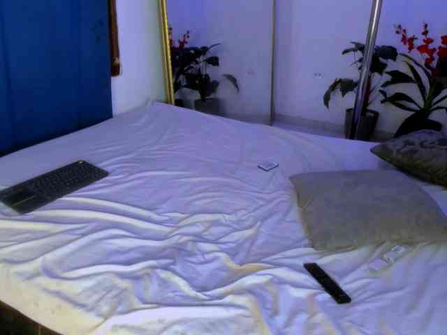 nahomy-ryans nahomy-ryans