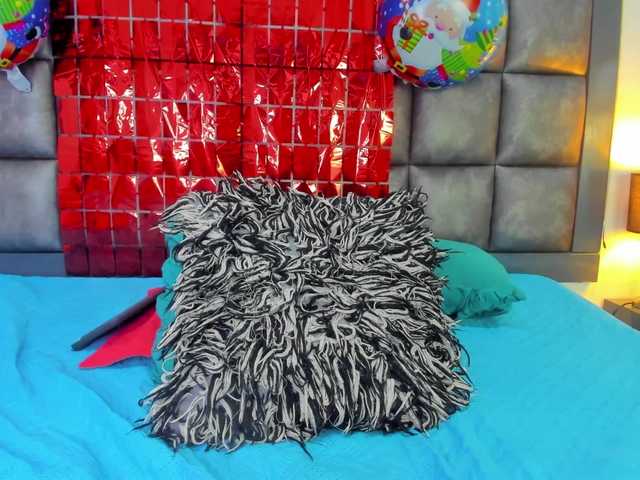 Sasha-picot17's BongaCams show and profile