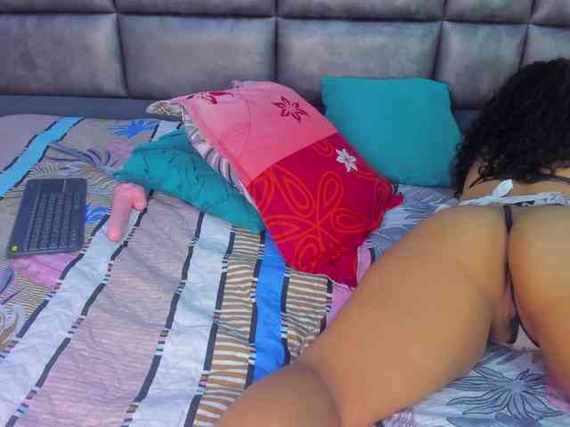 Sasha-picot17 webcam