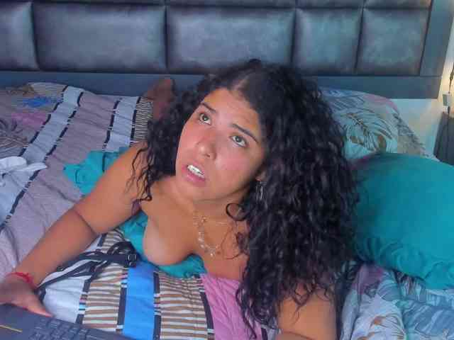 Sasha-picot17 webcam