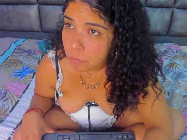 Sasha-picot17 webcam