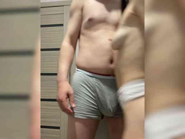 Alicekiss0012 webcam