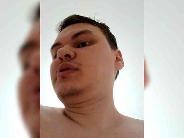 Alicekiss0012 webcam