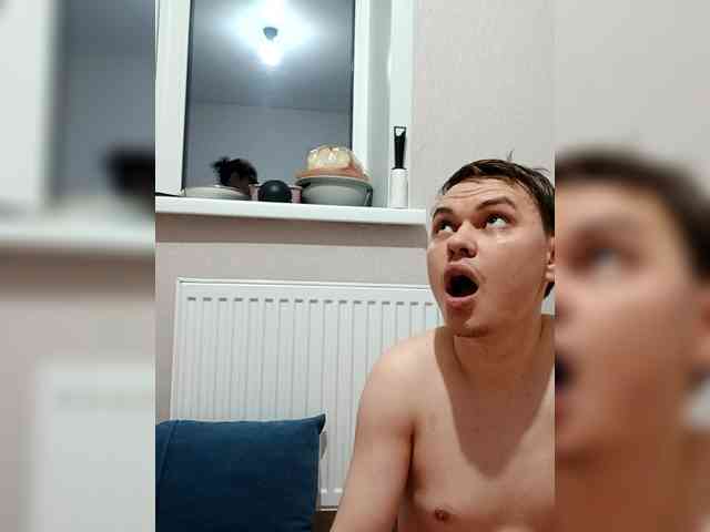 Alicekiss0012 webcam