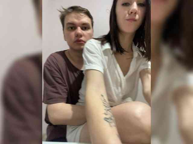 Alicekiss0012 webcam