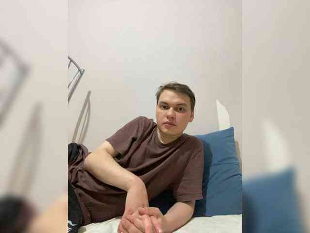 Alicekiss0012 webcam