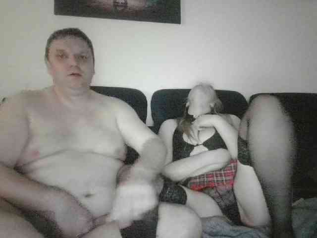 Natali-and-Mark webcam