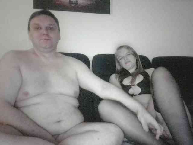 Natali-and-Mark webcam