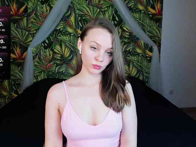 PinkPrincess- webcam