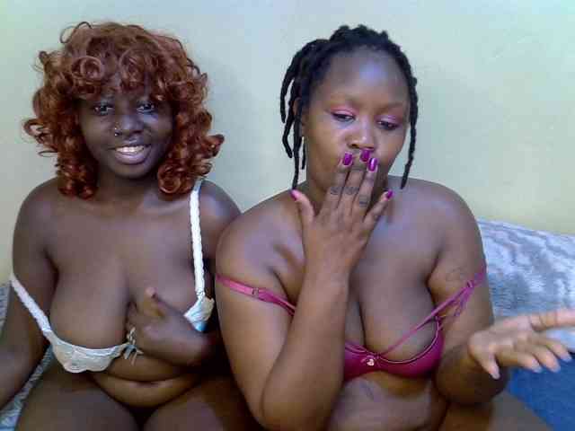 ThePixieKiss webcam