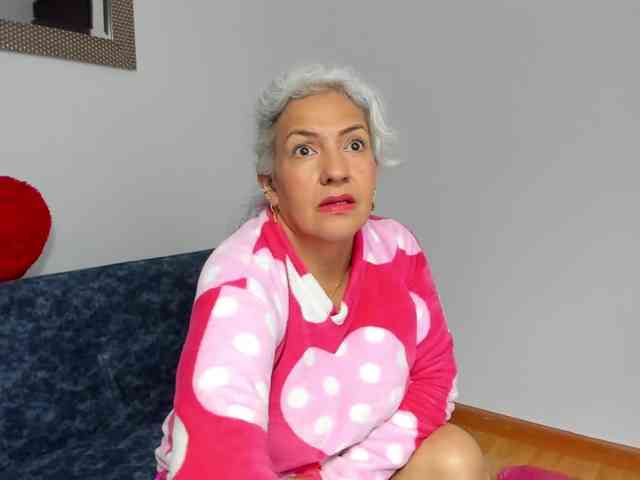 marilyn70 Live Webcam on BongaCams