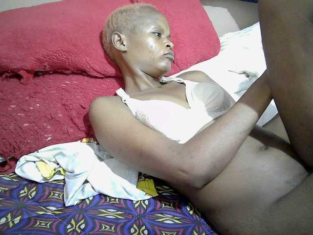 Hotdreamteen001's BongaCams show and profile