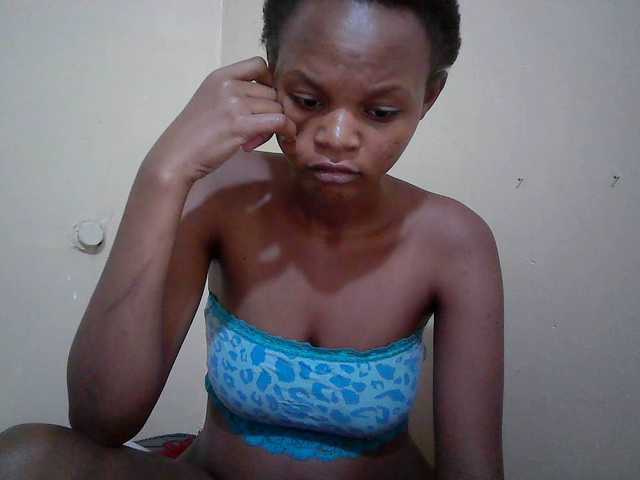 Hotdreamteen001's BongaCams show and profile