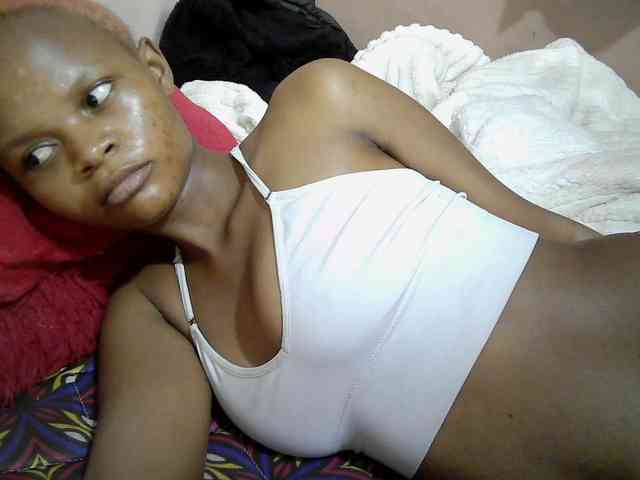 Hotdreamteen001 webcam