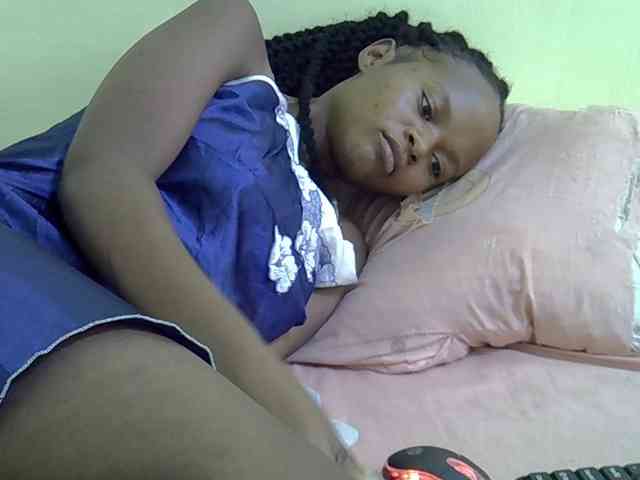 Hotdreamteen001 webcam