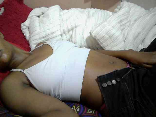 Hotdreamteen001 webcam