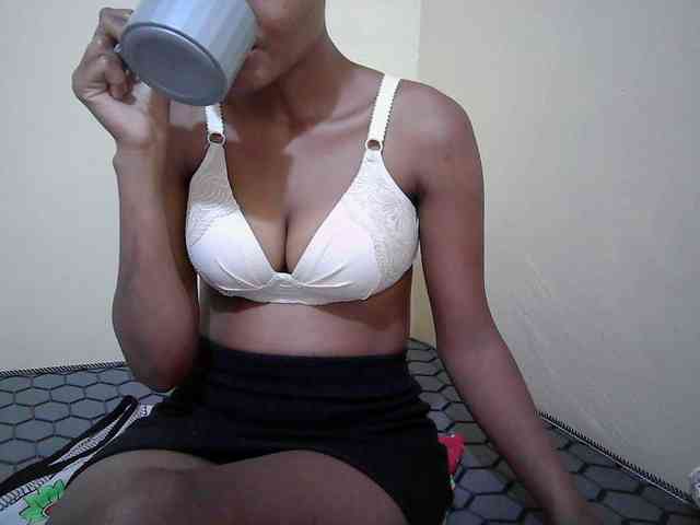 Hotdreamteen001 webcam