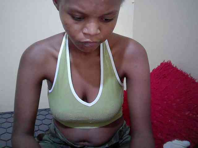 Hotdreamteen001 webcam