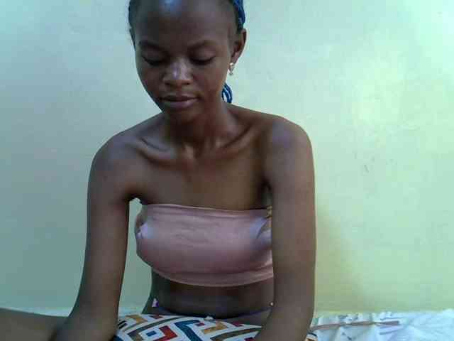 Hotdreamteen001 webcam