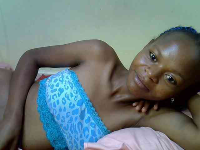 Hotdreamteen001 webcam