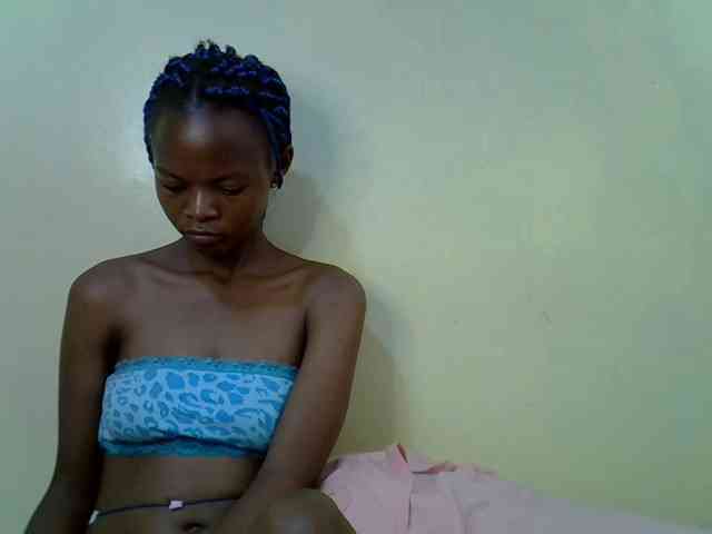 Hotdreamteen001 webcam