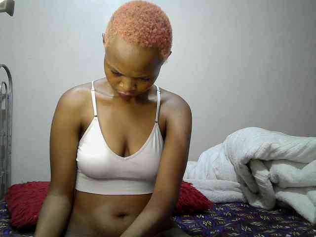 Hotdreamteen001 webcam