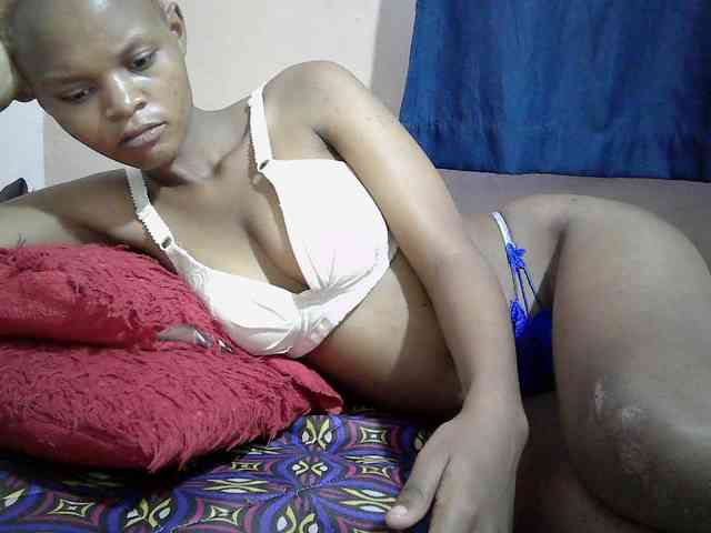 Hotdreamteen001 webcam