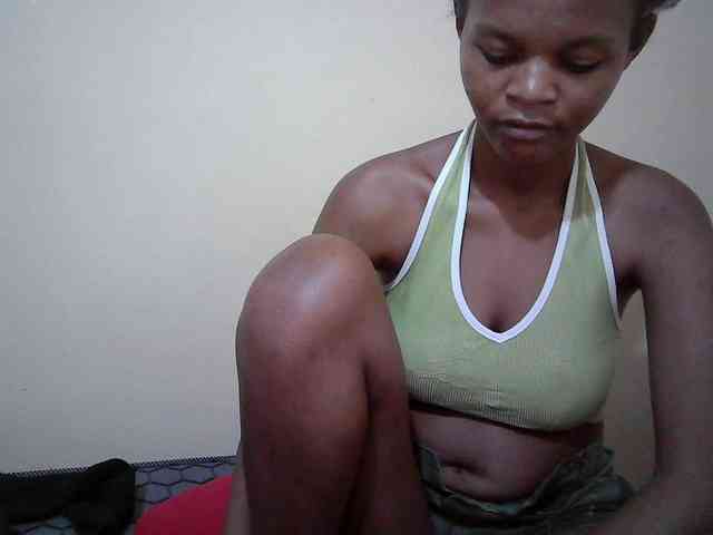 Hotdreamteen001 webcam