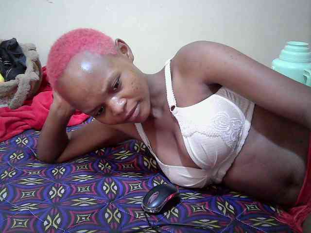 Hotdreamteen001 webcam